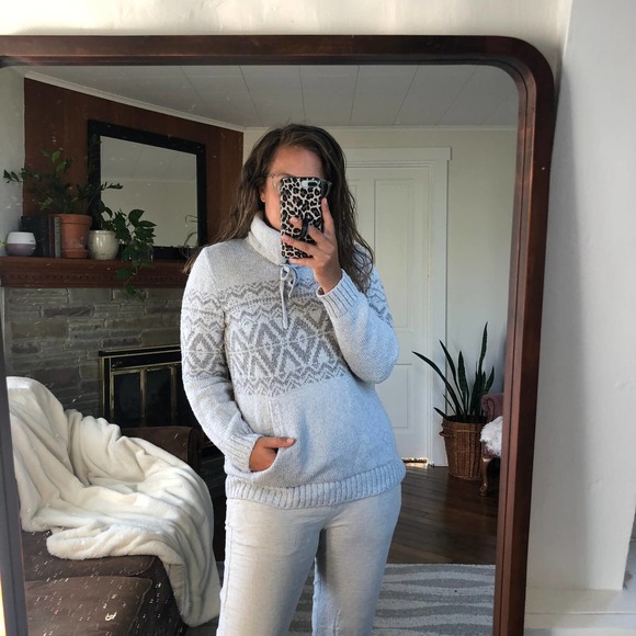 L.L. BEAN | Women's Small Gray Nordic Fair Isle Turtleneck Sweater Chunky Knit - Picture 5 of 8